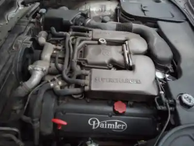 Здавання транспортного засобу jaguar daimler 8/3996 року 2001 потужний g/ma