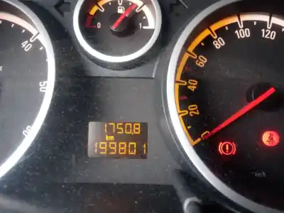 Veículo de Sucata opel corsa d cosmo do ano 2008 alimentado z13dtj