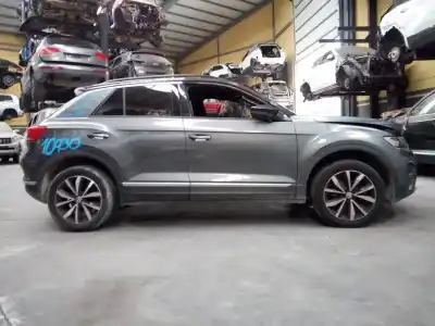 Scrapping Vehicle VOLKSWAGEN T-ROC Sport of the year 2020 powered DPCA