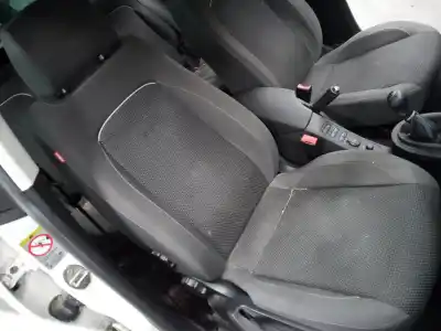 Veículo de Sucata seat altea xl (5p5) stylance / style do ano 2015 alimentado cayc