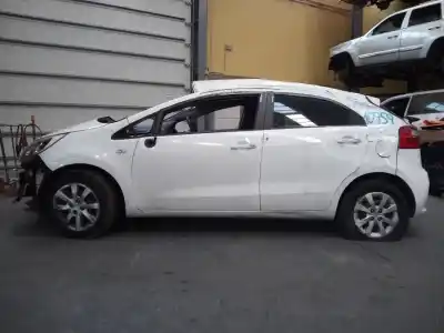 Veicolo di demolizione kia rio concept dell'anno 2015 alimentato g4la