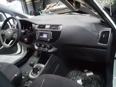 Veicolo di demolizione kia rio concept dell'anno 2015 alimentato g4la