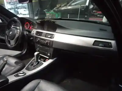 Veículo de Sucata bmw serie 3 berlina (e90) 320d do ano 2006 alimentado 204d4