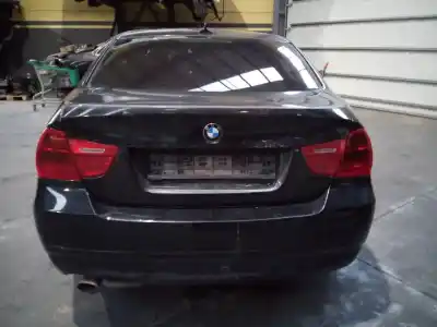 Veículo de Sucata bmw serie 3 berlina (e90) 320d do ano 2006 alimentado 204d4