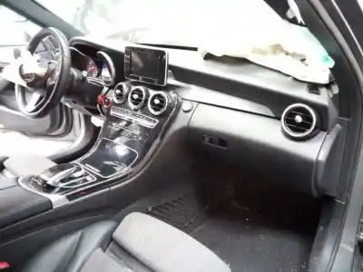 Veículo de Sucata mercedes                                           clase c (w205) lim.                                                                                                                                                                                                                                        c 220 cdi bluetec (205.004)                                                                                                                                                                                                                                do ano 2017 alimentado 651921