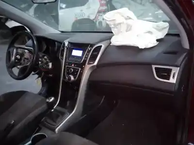 Scrapping Vehicle hyundai i30 (gd) style of the year 2012 powered d4fb