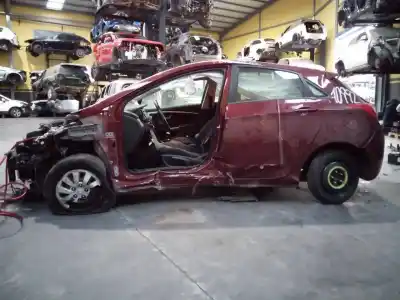 Scrapping Vehicle hyundai i30 (gd) style of the year 2012 powered d4fb