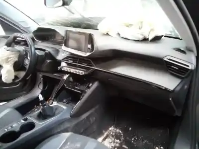 Veículo de Sucata peugeot 2008 (p1) allure do ano 2020 alimentado yhy