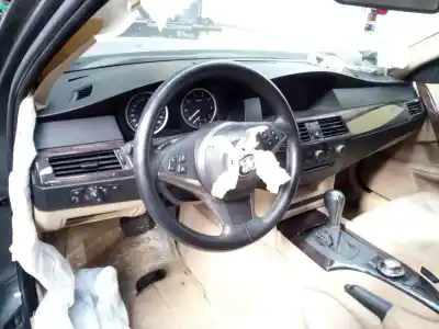 Veículo de Sucata bmw serie 5 berlina (e60) 525i do ano 2003 alimentado m54b25