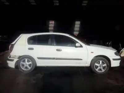 Vehicul casat NISSAN ALMERA (N16/E) Acenta al anului 2002 alimentat YD22