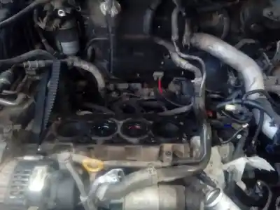 Sloopvoertuig hyundai trajet 2.0 crdi van het jaar 2004 aangedreven d4ea