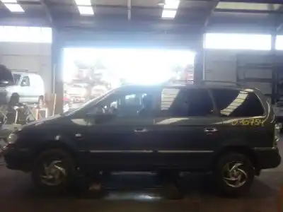 Sloopvoertuig hyundai trajet 2.0 crdi van het jaar 2004 aangedreven d4ea