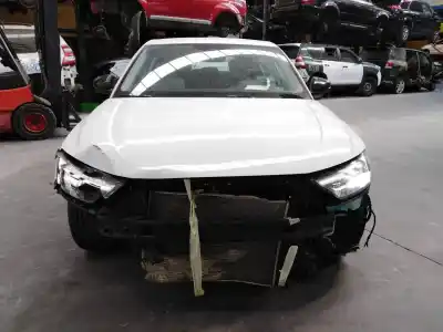 Veículo de Sucata audi a1 sportback (gba) 30 tfsi s line do ano 2022 alimentado dlaa