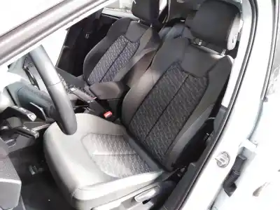 Veículo de Sucata audi a1 sportback (gba) 30 tfsi s line do ano 2022 alimentado dlaa