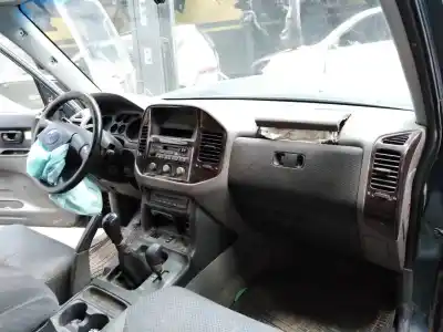 Здавання транспортного засобу mitsubishi montero (v60/v70) 3.2 di-d all-four року 2005 потужний 4m41
