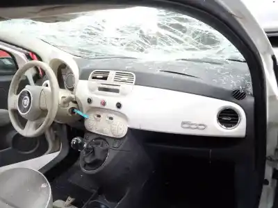 Veicolo di demolizione fiat nuova 500 (150) pop dell'anno 2013 alimentato 169a4000