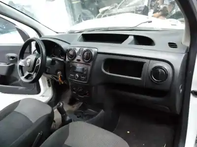 Здавання транспортного засобу dacia dokker express ambiance року 2018 потужний k9k626