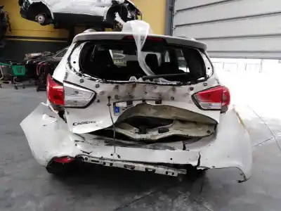 Veículo de Sucata kia carens ( ) drive do ano 2014 alimentado d4fd