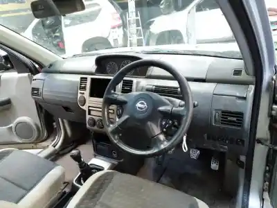 Veicolo di demolizione nissan x-trail (t30) comfort dell'anno 2007 alimentato yd22eti