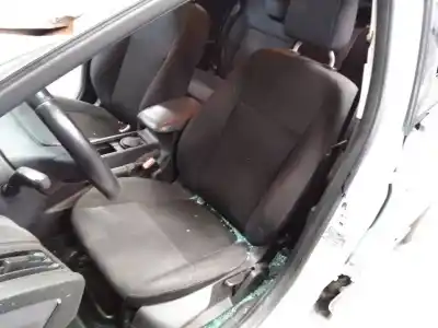 Vehicul casat ford focus lim. st-line al anului 2017 alimentat m1dd