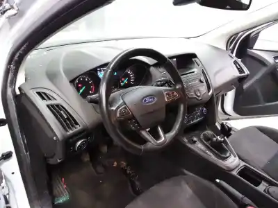 Vehicul casat ford focus lim. st-line al anului 2017 alimentat m1dd