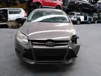 Vehicul casat ford focus turn. (cb8) titanium al anului 2011 alimentat t1da
