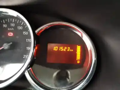 Veículo de Sucata dacia sandero ambiance do ano 2014 alimentado d4f732