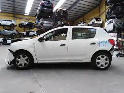 Veículo de Sucata dacia sandero ambiance do ano 2014 alimentado d4f732