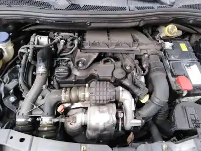 Veicolo di demolizione peugeot 208 active dell'anno 2013 alimentato 9hp