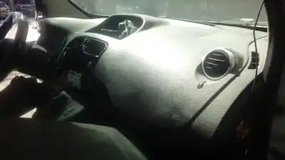 Veículo de Sucata renault kangoo profesional do ano 2018 alimentado k9k628