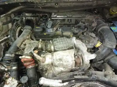 Véhicule à la ferraille peugeot 208 active de l'année 2013 alimenté 9hp