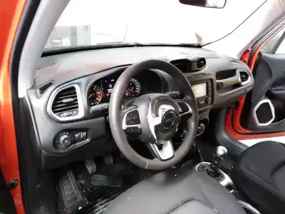 Veículo de Sucata jeep                                               renegade                                                                                                                                                                                                                                                   sport 4x2                                                                                                                                                                                                                                                  do ano 2017 alimentado ejj