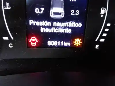 Veículo de Sucata jeep renegade sport 4x2 do ano 2017 alimentado ejj