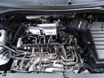 Veículo de Sucata volkswagen tiguan sport 4motion bmt do ano 2018 alimentado cuaa