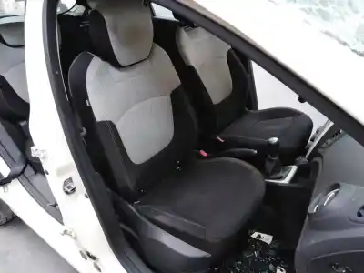 Veículo de Sucata renault captur limited do ano 2018 alimentado h4b408