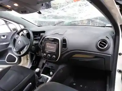 Veículo de Sucata renault captur limited do ano 2018 alimentado h4b408