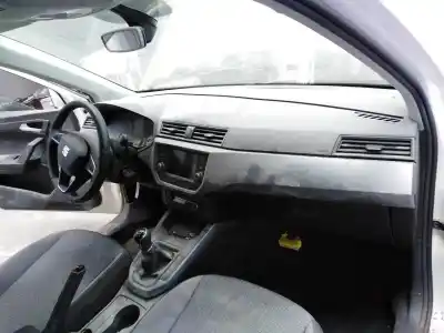 Vehicul casat seat arona style al anului 2018 alimentat dkrf