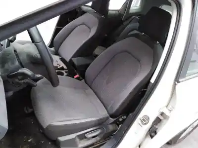 Vehicul casat seat arona style al anului 2018 alimentat dkrf