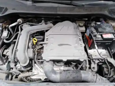 Vehicul casat seat arona style al anului 2018 alimentat dkrf