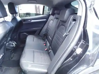 Veículo de Sucata alfa romeo stelvio (630) executive 4wd do ano 2021 alimentado 46346359