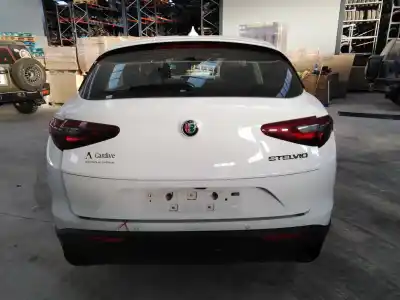 Veículo de Sucata alfa romeo stelvio (630) executive 4wd do ano 2021 alimentado 46346359