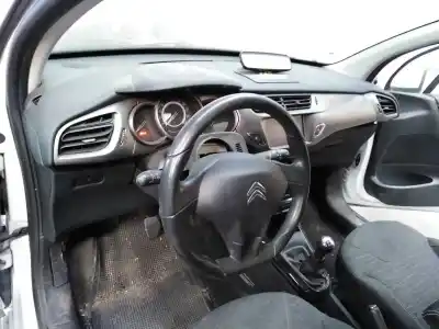 Veicolo di demolizione citroen c3 collection dell'anno 2016 alimentato bhw