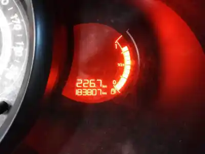 Veicolo di demolizione citroen c3 collection dell'anno 2016 alimentato bhw