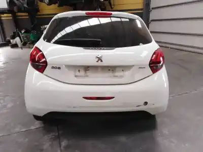 Veículo de Sucata peugeot 208 style do ano 2017 alimentado hmr