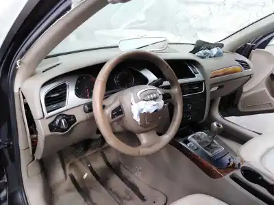 Veículo de Sucata audi a4 berlina (b8) básico do ano 2009 alimentado caga