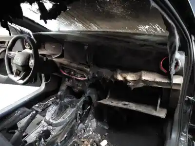 Verschrottungsfahrzeug seat ibiza (kj1) fr des jahres 2021 angetrieben dpca