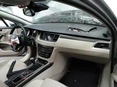 Véhicule à la ferraille peugeot 508 sw active de l'année 2013 alimenté rhf