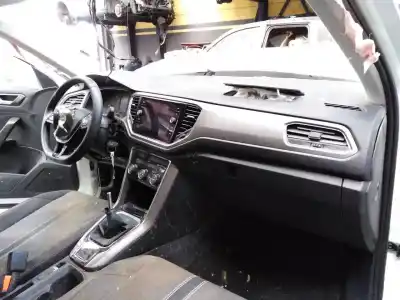 Scrapping Vehicle volkswagen t-roc sport of the year 2022 powered dlaa