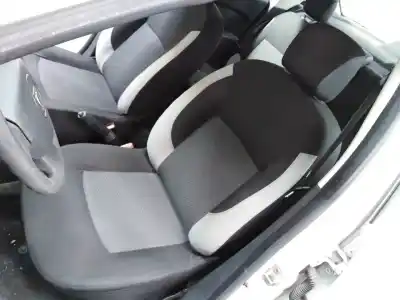 Здавання транспортного засобу dacia logan ii ambiance року 2013 потужний d4f732