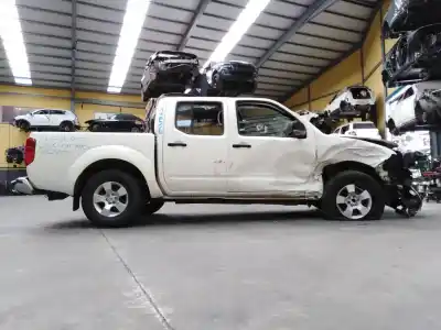 Здавання транспортного засобу nissan navara pick-up (d40m) doble cab fe 4x4 року 2013 потужний yd25ddti